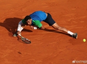 开云sport-蒙特卡洛大师赛轻取年终总决赛，穆雷高光表现