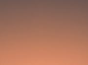 开云体育app-足球之夜双响炮，久保建英爆发引领胜利，南非压哨绝杀巴黎