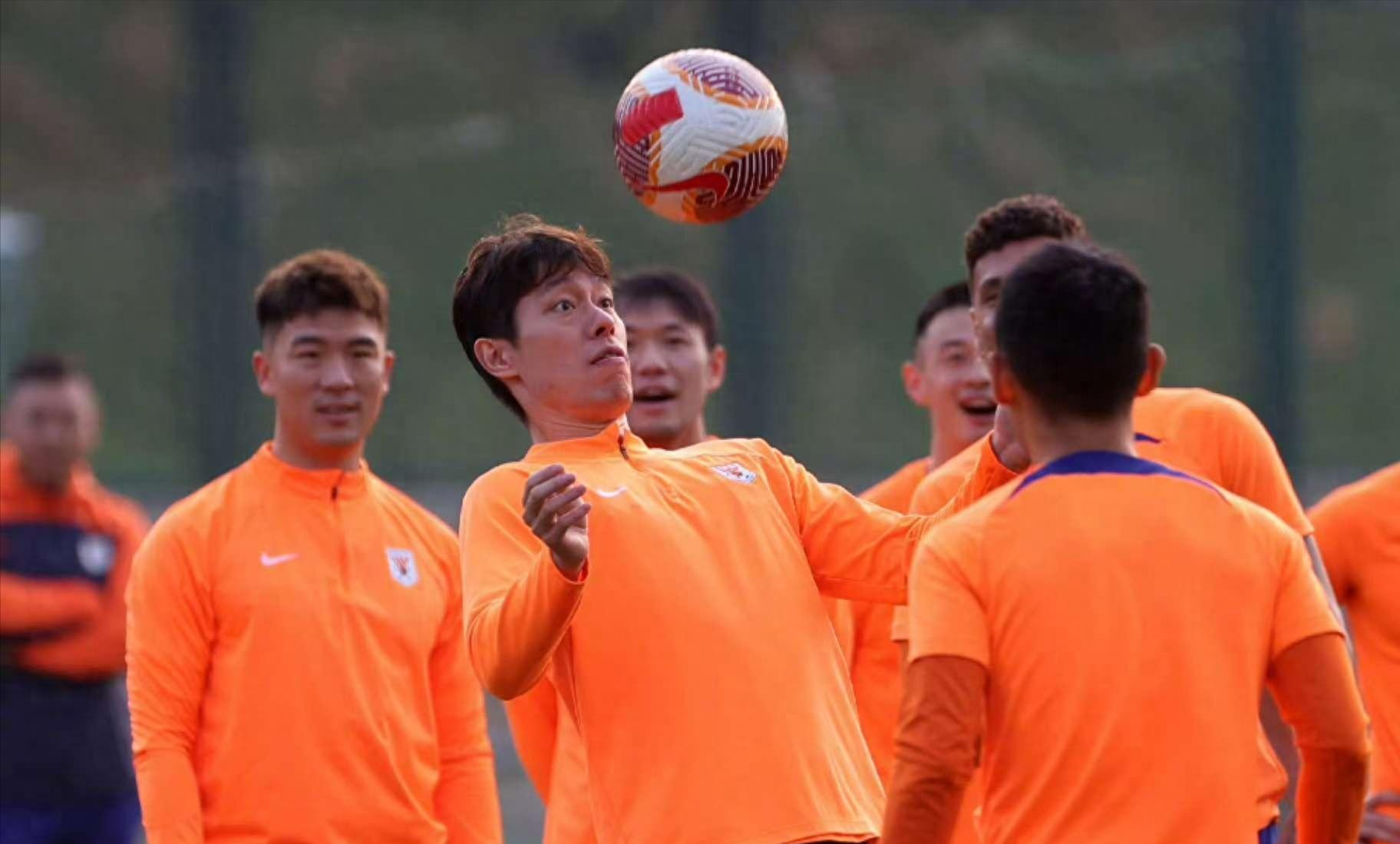 防守封堵频频脱颖而出，球队战绩持续呈现上升趋势的简单介绍