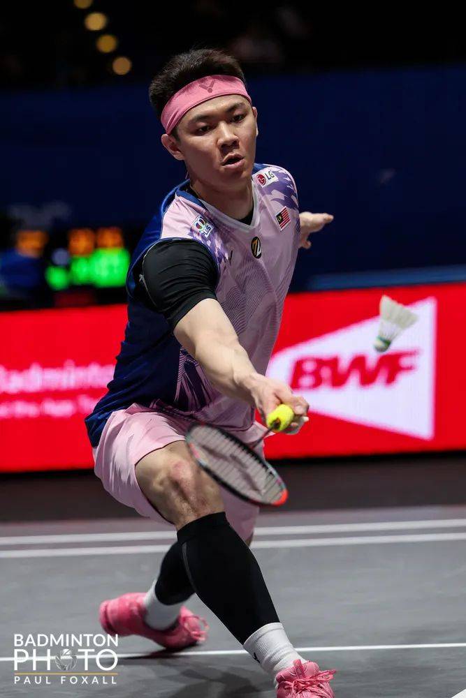 泰国队鏖战法国队,李梓嘉点燃赛场 泰国队鏖战法国队,李梓嘉点燃赛场