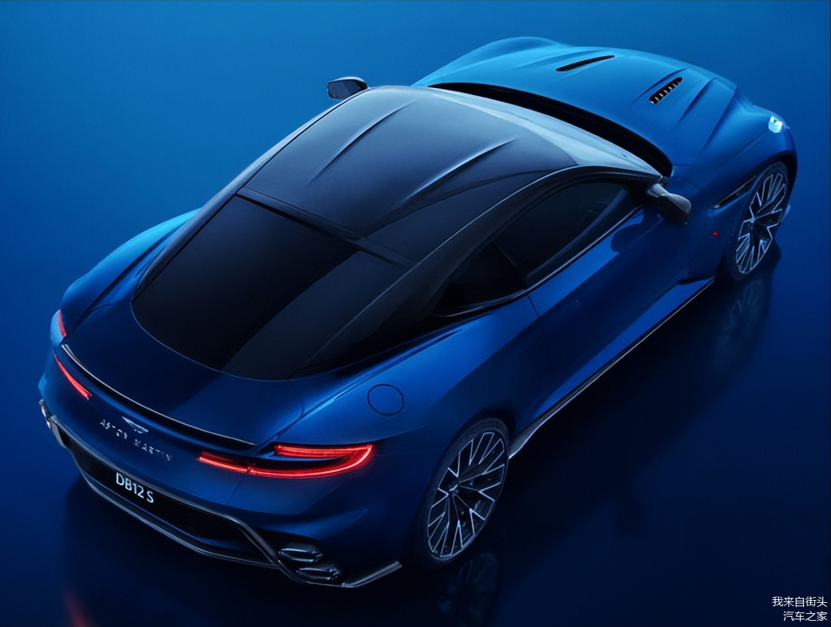 梅赛德斯翻盘阿斯顿马丁，佩雷兹刷新纪录