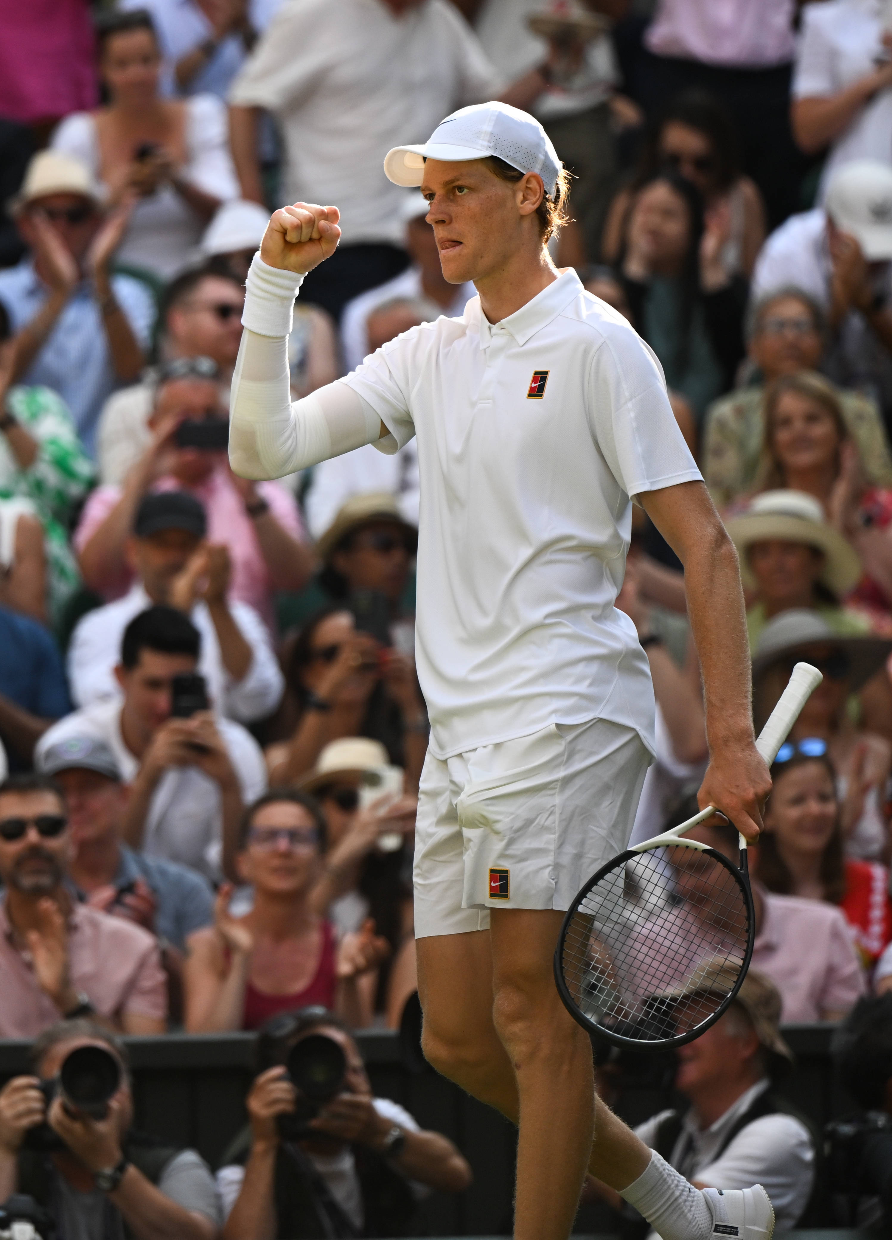 温网完胜年终总决赛，辛纳惊艳四座