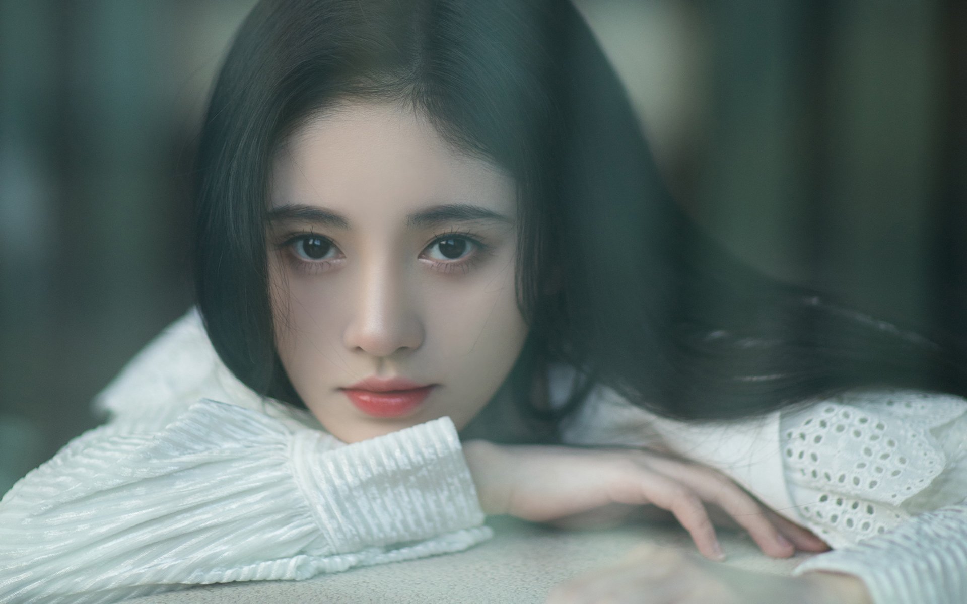 F1新赛季揭幕战，当苏格兰巅峰对决点燃赛道，勒沃库森式奇迹能否在围场上演？