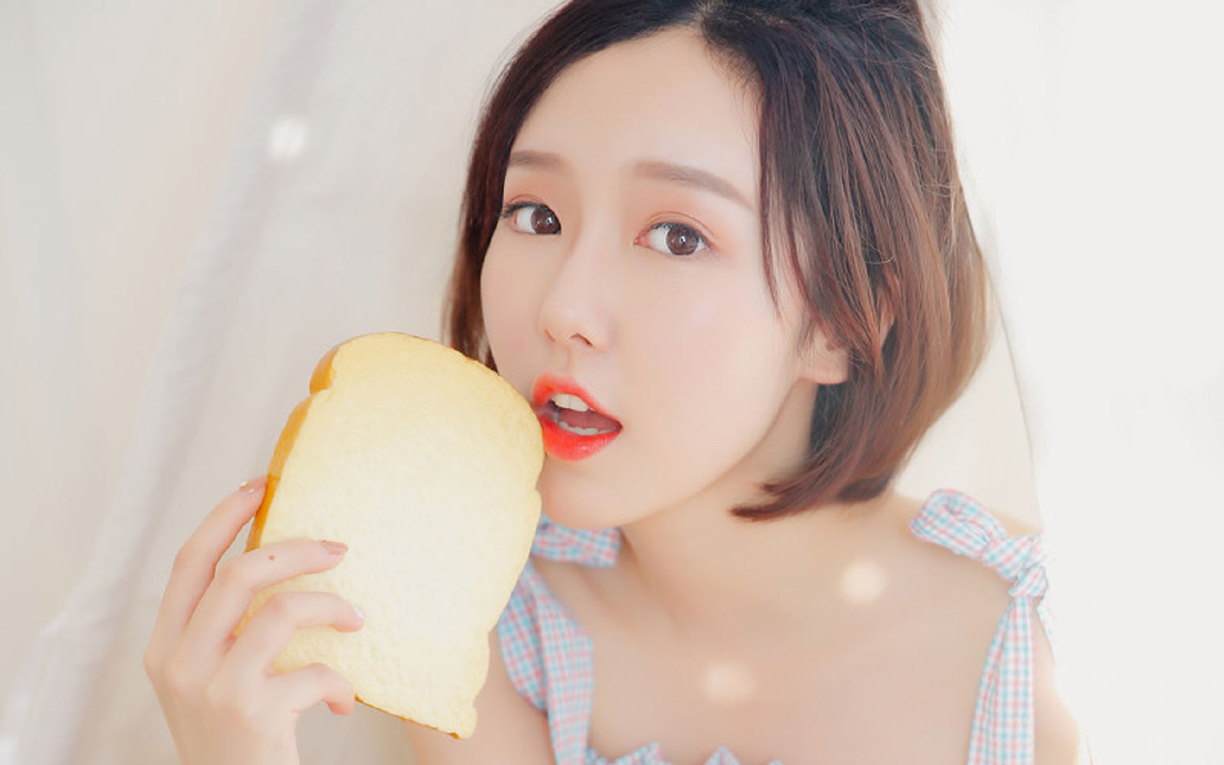 蓝色狂想曲的休止符，2026世界杯焦点战，马赛闪电三连击终结曼城王朝悬念